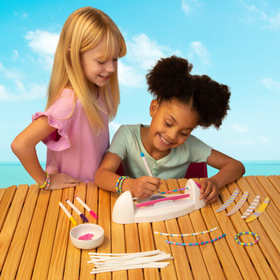 Colourspin Bracelet Maker